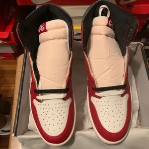 Jordan 1 Lost and found Sz 12